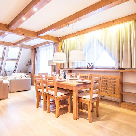 Apartamenty Chata Pod Reglami ザコパネ エクステリア 写真